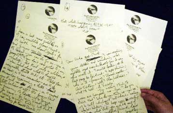 Χωρίς αγοραστή η θυμωμένη επιστολή Λένον προς Μακ Κάρτνεϊ σε δημοπρασία των Christies