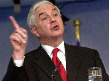 Η Κομισιόν προειδοποιεί για την αναγνώριση των πτυχίων των Κέντρων Ελευθέρων Σπουδών