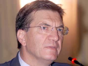 Επιτροπή για την ενίσχυση των ελληνικών σπουδών στο εξωτερικό ιδρύθηκε από το ΥΠΕΠΘ