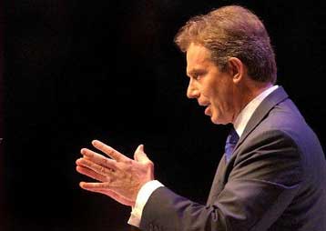 Νέα μέτρα για την παροχή ασύλου ανακοινώνει η κυβέρνηση Μπλερ