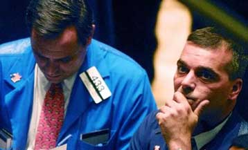 Κέρδη για Nasdaq και Dow Jones την Τρίτη μετά τη μείωση των επιτοκίων της Fed