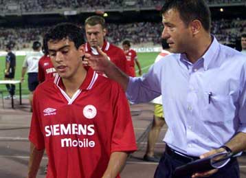 Με σχήμα ανάγκης και ευκαιριών ο Ολυμπιακός κόντρα στη Λάρισα