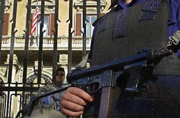 Το Στέιτ Ντιπάρτμεντ προειδοποιεί για χτυπήματα σε αμερικανικούς στόχους στην Ιταλία