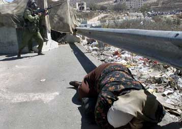 Με πλαστικές σφαίρες αντιμετώπισε διαδηλωτές φοιτητές ο ισραηλινός στρατός