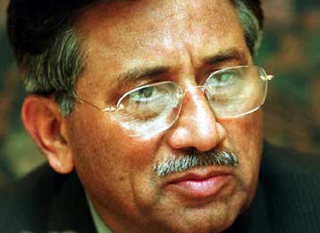 Ενήμερος μεν ο Μουσαράφ για τις έρευνες των ΗΠΑ, αλλά δεν έχει δει τις αποδείξεις