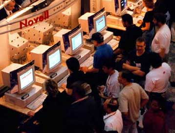 H Novell μηνύει τη Microsoft για παραπλανητική διαφήμιση