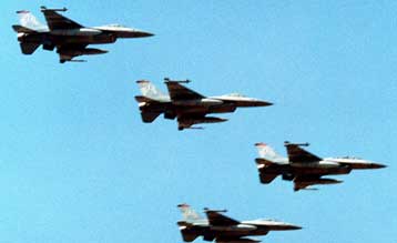 Παραβιάσεις του εθνικού εναέριου χώρου από 20 τουρκικά αεροσκάφη