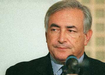 Ξεκινά η δίκη του πρώην υπουργού Οικονομικών της Γαλλίας, Ντομινίκ Στρος-Καν