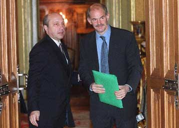 Νέα σελίδα στις ελληνορωσικές σχέσεις σηματοδοτεί η επίσκεψη του ΥΠΕΞ στη Μόσχα