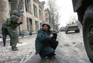 Νέες επιχειρήσεις των ρωσικών στρατευμάτων στην Τσετσενία