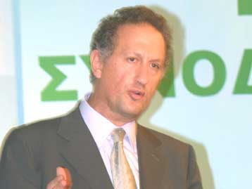 Το συνέδριο σηματοδοτεί νέα εποχή για το ΠΑΣΟΚ, τόνισε ο γραμματέας του κινήματος