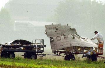 Σε ανθρώπινο λάθος και ομίχλη αποδίδεται η πτώση του αεροσκάφους στο Λινάτε