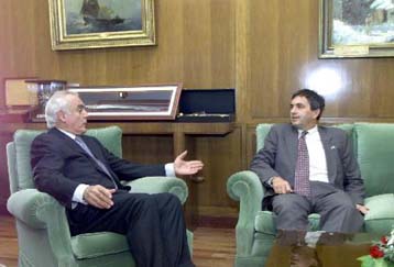 Ικανοποιημένος από τα αντιτρομοκρατικά μέτρα που έχει λάβει η Ελλάδα ο πρέσβης των ΗΠΑ