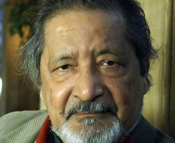 Στον Βιντιαντχάρ Σουρατζπρασάντ Ναϊπάουλ το Νόμπελ Λογοτεχνίας 2001