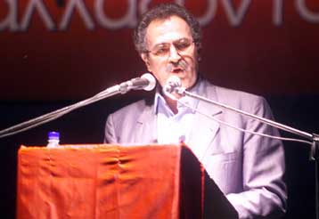 Αντίθετο με τους χειρισμούς της κυβέρνησης στο θέμα της τρομοκρατίας το ΚΚΕ