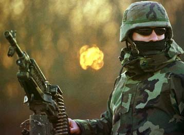 «Ύποπτο» δημοσίευμα κάνει λόγο για επικήρυξη Αμερικανών στρατιωτών από τον Μπιν Λάντεν