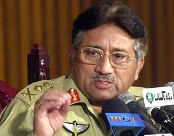 H Iνδία παραδίδει στις ΗΠΑ στοιχεία που ενοχοποιούν τον Πακιστανό πρόεδρο