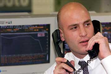 Πτωτικό άνοιγμα των ευρωπαϊκών χρηματιστηρίων τη Δευτέρα – Απώλειες και για το δείκτη Nikkei