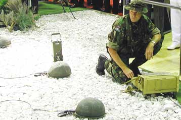 Νεκροί δύο πυροτεχνουργοί του στρατού στις Σέρρες από έκρηξη νάρκης