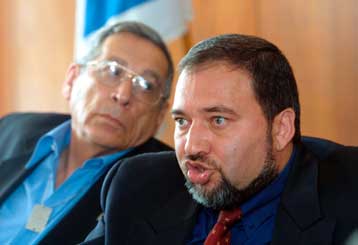 Δολοφονήθηκε ο υπουργός Τουρισμού του Ισραήλ