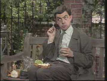 Ο κωμικός δεν φιμώνεται από το φόβο του θρησκευτικού ρατσισμού, δηλώνει ο Ρ.Ατκινσον