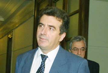 Τρεις βουλευτές της ΝΔ συναντήθηκαν με τον Μιχ.Χρυσοχοΐδη