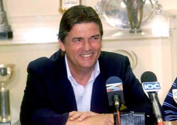 Βαθμολογική ετοιμότητα εν όψει των επερχόμενων ντέρμπι ζήτησε ο Μισέλ από τους παίκτες του Αρη