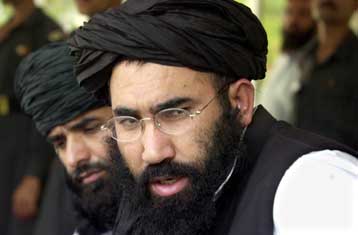 Ο πρεσβευτής των Ταλιμπάν στο Πακιστάν κομίζει σχέδιο για επίλυση της κρίσης