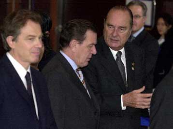 Αντιδράσεις για την τριμερή συνάντηση Γαλλίας-Γερμανίας-Βρετανίας