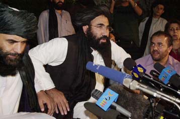 Δεν κομίζω σχέδιο για επίλυση της κρίσης δηλώνει ο πρέσβης των Ταλιμπάν στο Πακιστάν