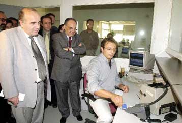 Σύντομα εξόφληση χρεών προς την εφορία και μέσω πιστωτικών ή χρεωστικών καρτών