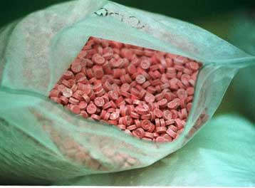 Χιλιάδες χάπια ecstasy ανακάλυψε η Δίωξη Ναρκωτικών στα χέρια τεσσάρων Ελλήνων