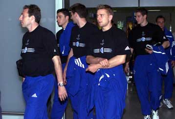 Χωρίς Μπένζα και Αγκάλι η Σάλκε στην Αθήνα