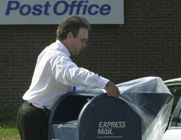 Από άνθρακα πέθαναν οι δύο ταχυδρομικοί της Ουάσινγκτον, δηλώνει ο δήμαρχος της πόλης