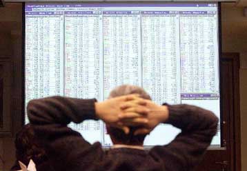 Οριακές διακυμάνσεις του γενικού δείκτη τιμών της Σοφοκλέους νωρίς την Τετάρτη