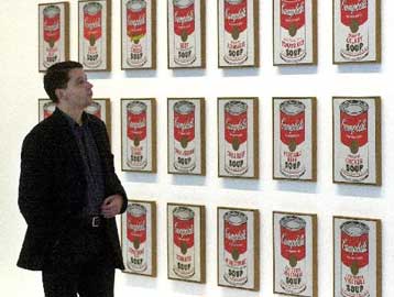 Διάσημα έργα Ουόρχολ σύντομα και σε οικιακά είδη