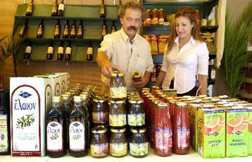 Ανοδική η πορεία του ελληνικού εμπορίου το 2000