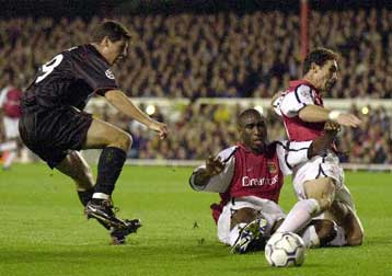 «Θρίλερ» σε δύο ομίλους – Πήρε το εισιτήριο η Αρσεναλ