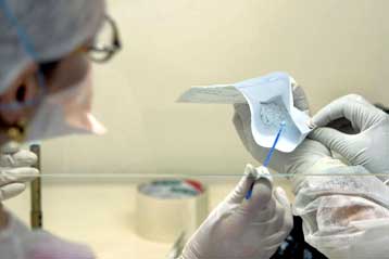 Φάκελος με «ύποπτη» σκόνη εντοπίστηκε σε γραφείο υπουργού στη Ν. Ζηλανδία