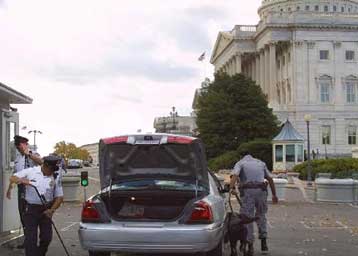 Σε δύο ακόμα χώρους του Καπιτωλίου εντοπίστηκε το βακτήριο του άνθρακα