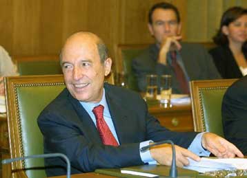 Κινητοποίηση της κυβέρνησης για να βγει από το λαβύρινθο της ολυμπιακής προετοιμασίας