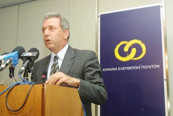 Σε παρερμηνεία αποδίδει ο Αβραμόπουλος τα περί νέας υποψηφιότητάς του