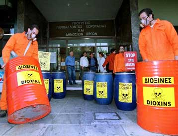 Οι διοξίνες και το PCB στο «μικροσκόπιο» της ΕΕ