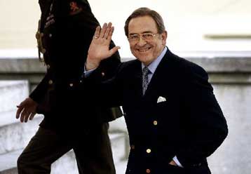 Προβλήματα στη δανέζικη κυβέρνηση από τη χορήγηση διαβατηρίου στον Γλύξμπουργκ