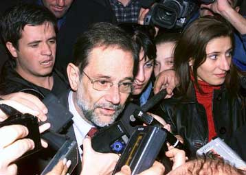 Συμφωνία για την αναθεώρηση του Συντάγματος της ΠΓΔΜ ανακοίνωσε ο Σολάνα