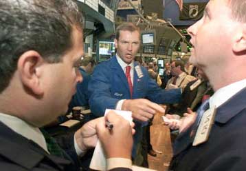 Κέρδη για τον Dow Jones, απώλειες για το Nasdaq στο κλείσιμο της Παρασκευής