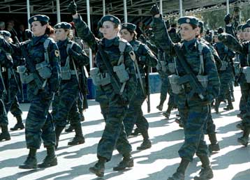 Με λαμπρότητα κορυφώθηκαν οι εορταστικές εκδηλώσεις για την επέτειο του «ΟΧΙ»