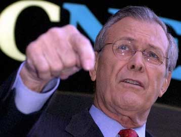 Μακροχρόνιος ο πόλεμος κατά της τρομοκρατίας, τονίζει ο Ράμσφελντ