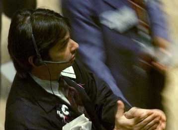 Απώλειες για Nasdaq και Dow Jones στο άνοιγμα της Δευτέρας