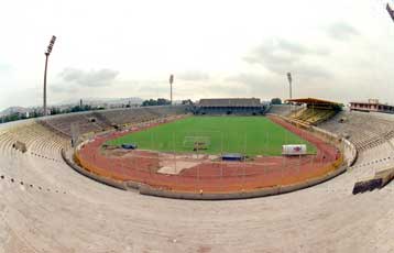 Την Κυριακή, και όχι το Σάββατο, το ντέρμπι ΑΕΚ-Παναθηναϊκού